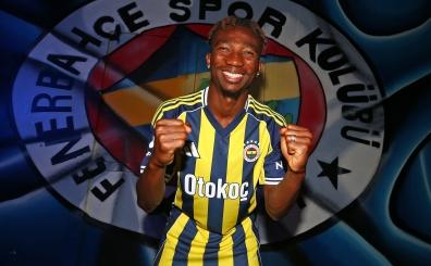 Fenerbahçe Transfer Süper Lig haberleri, canlı skor ve maç analizleriyle Türk futbolunun nabzını tutuyoruz.