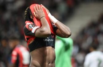 Sporx mobil uygulamaları ile Süper Lig ve uluslararası sporları canlı takip edin, anlık skor ve haberlerle heyecanı yakalayın.